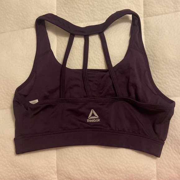 Reebok sports bra - Picture 2 of 2
